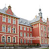 alt=